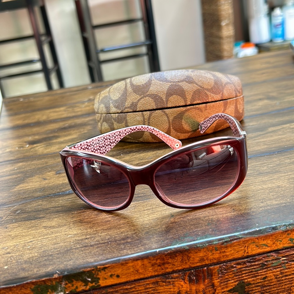 Coach sunglasses with case